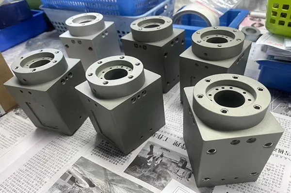 Semiconductor CNC Machining Services 6 Micro Machining & Micro-Drilling
